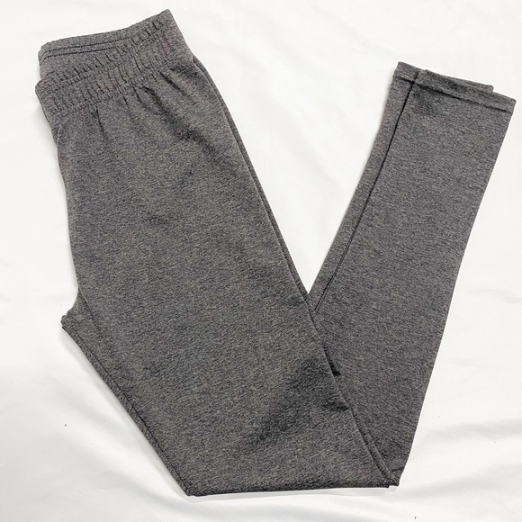 Gymshark Gray Core Leggings - Picture 8 of 10